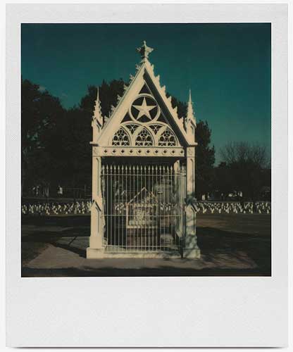 WALKER EVANS, Graveyard Monument, 1973-74