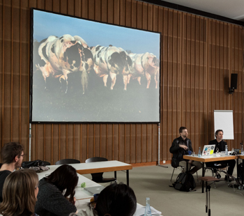 SYNAPSE Workshop 2013. Presentation by Rich Pell, Center for PostNatural History. Photo: Dante Busquets