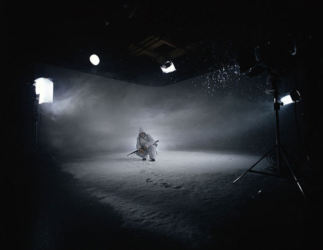 Laurent Montaron, AFTER, 2007<br/>6X7 slide, projector, modified fan, variable dimensions<br/>Image � Laurent Montaron, Courtesy galerie schleicher+lange, Paris<br/>