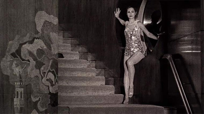 Ursula Mayer, The Crystal Gaze, 2007 <br/>8 min, Super 16 mm transfered on DVD<br/>Colour and black and white, Image � Ursula Mayer<br/>